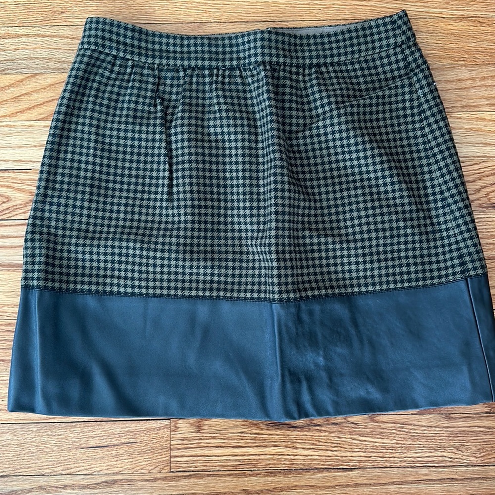 J crew green houndstooth wool and leather skirt